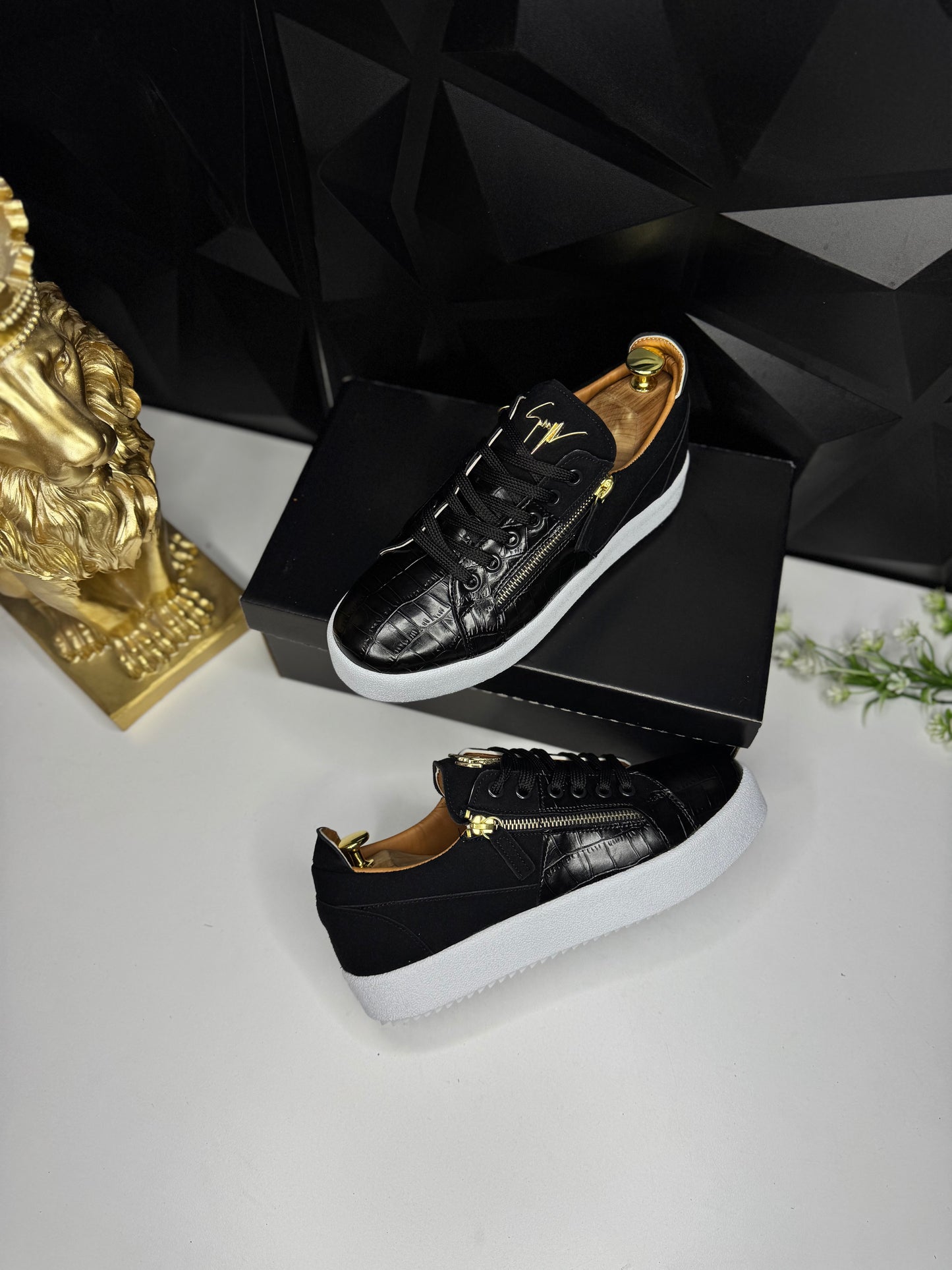 Siyah Kroko & Kadife Detaylı Erkek Sneaker Taban Beyaz