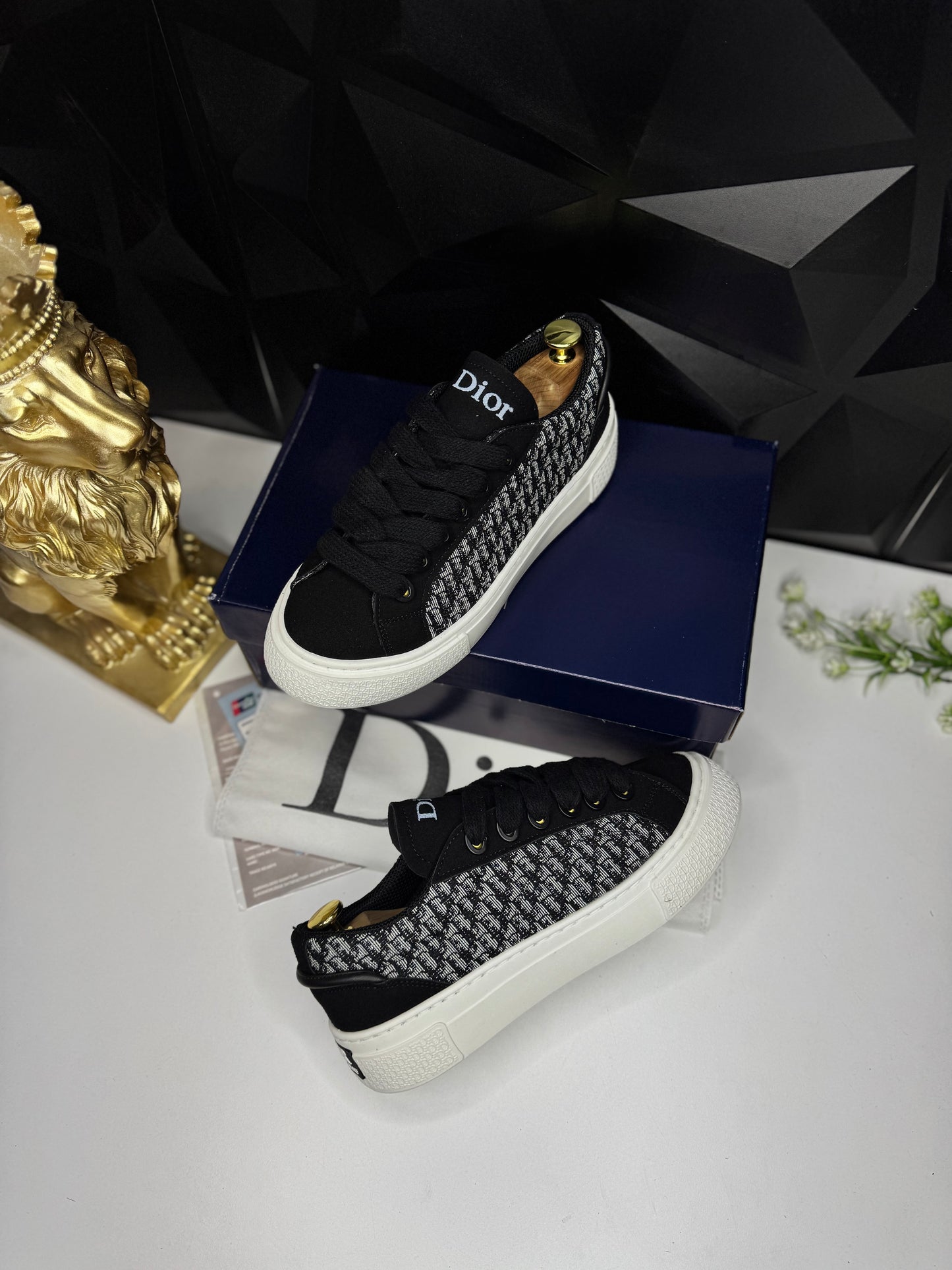Dior Erkek Sneaker – Siyah Süet
