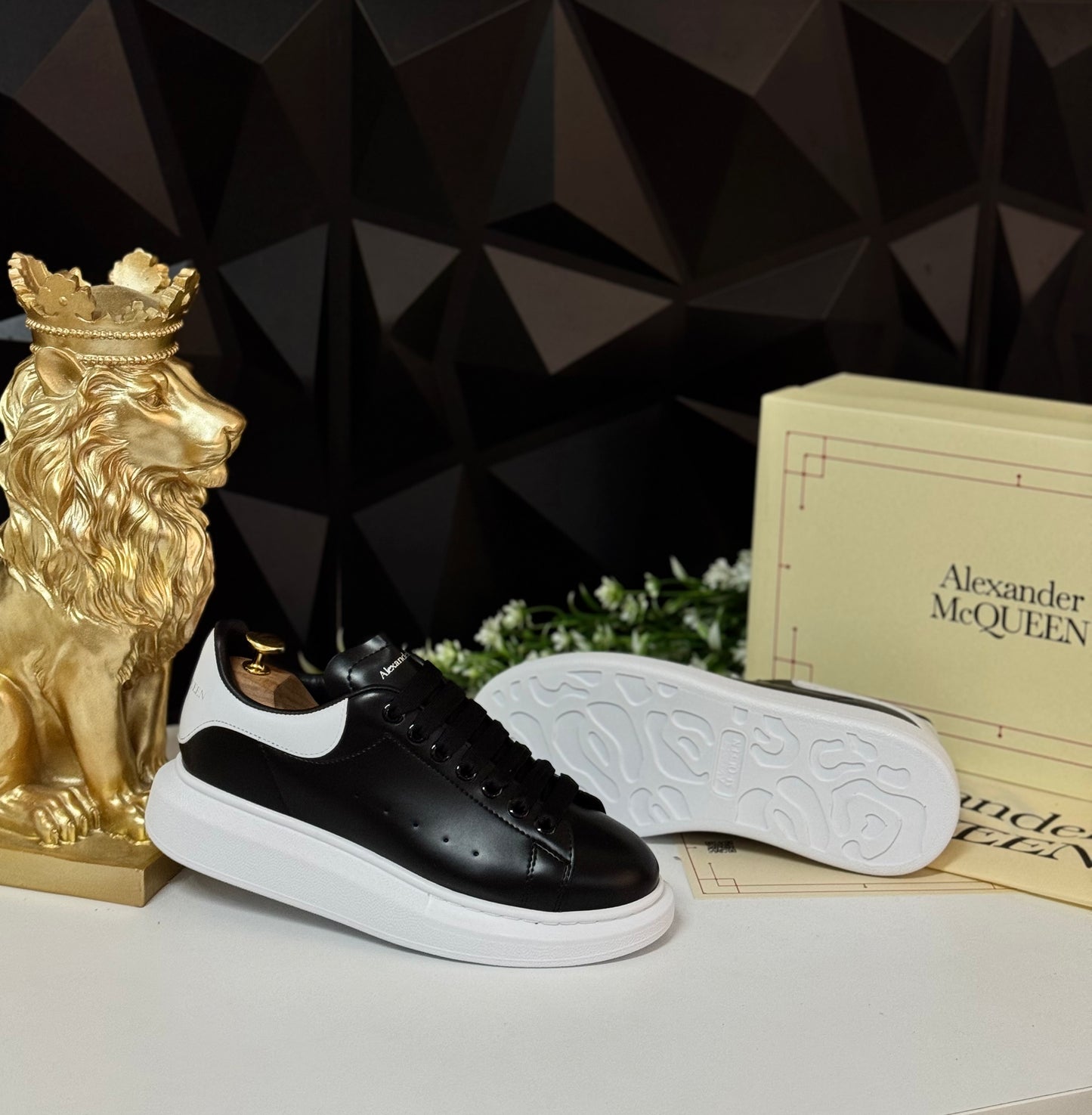 Alexander McQueen Siyah Beyaz Erkek Sneaker POLİ taban