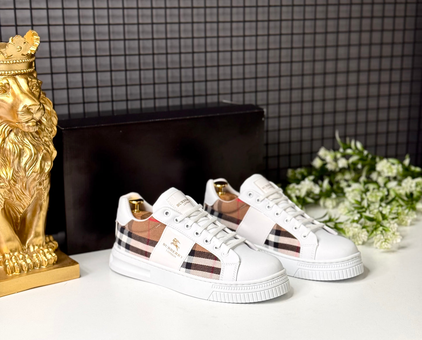 Burberry Erkek Sneaker – Beyaz