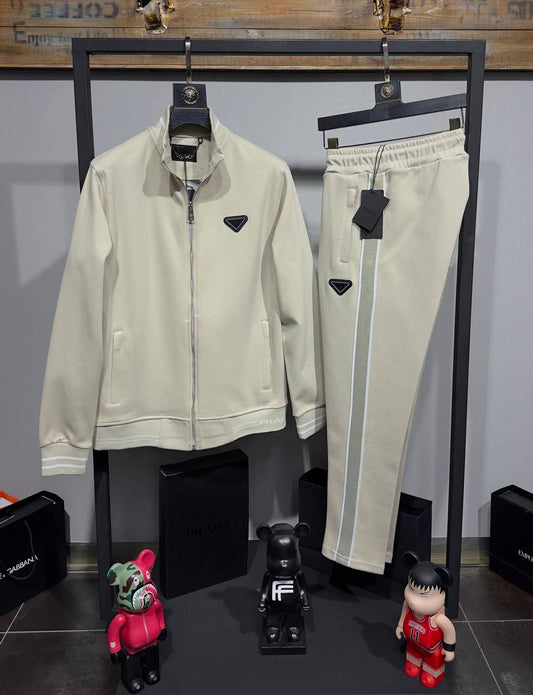 Prada eşofman takımı