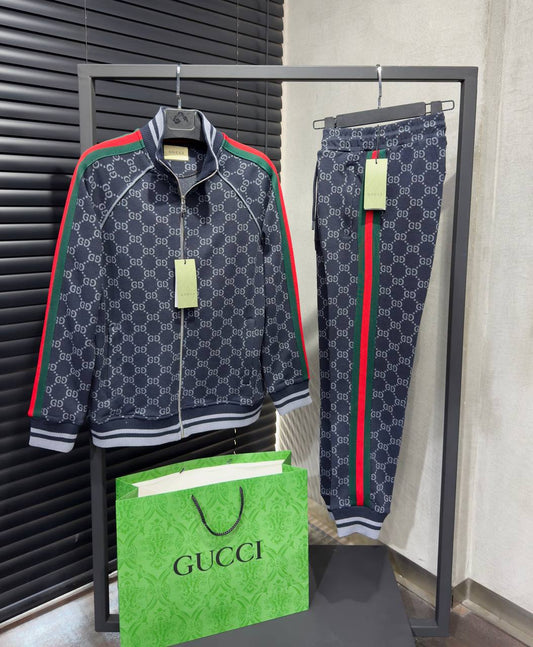 GUCCİ eşofman takımı