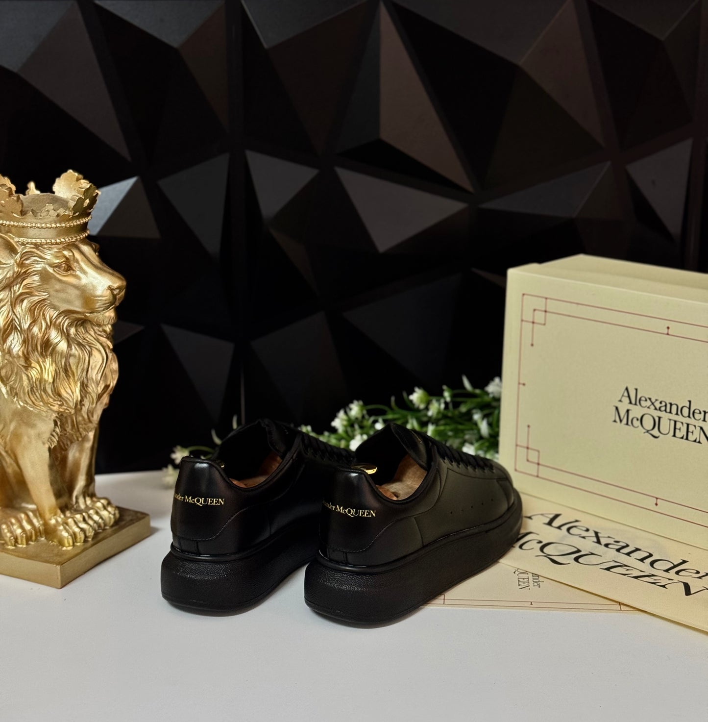 Alexander McQueen Tam Siyah Erkek Sneaker Poli taban