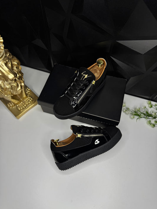 Siyah Rugan & Kadife Detaylı Erkek Sneaker