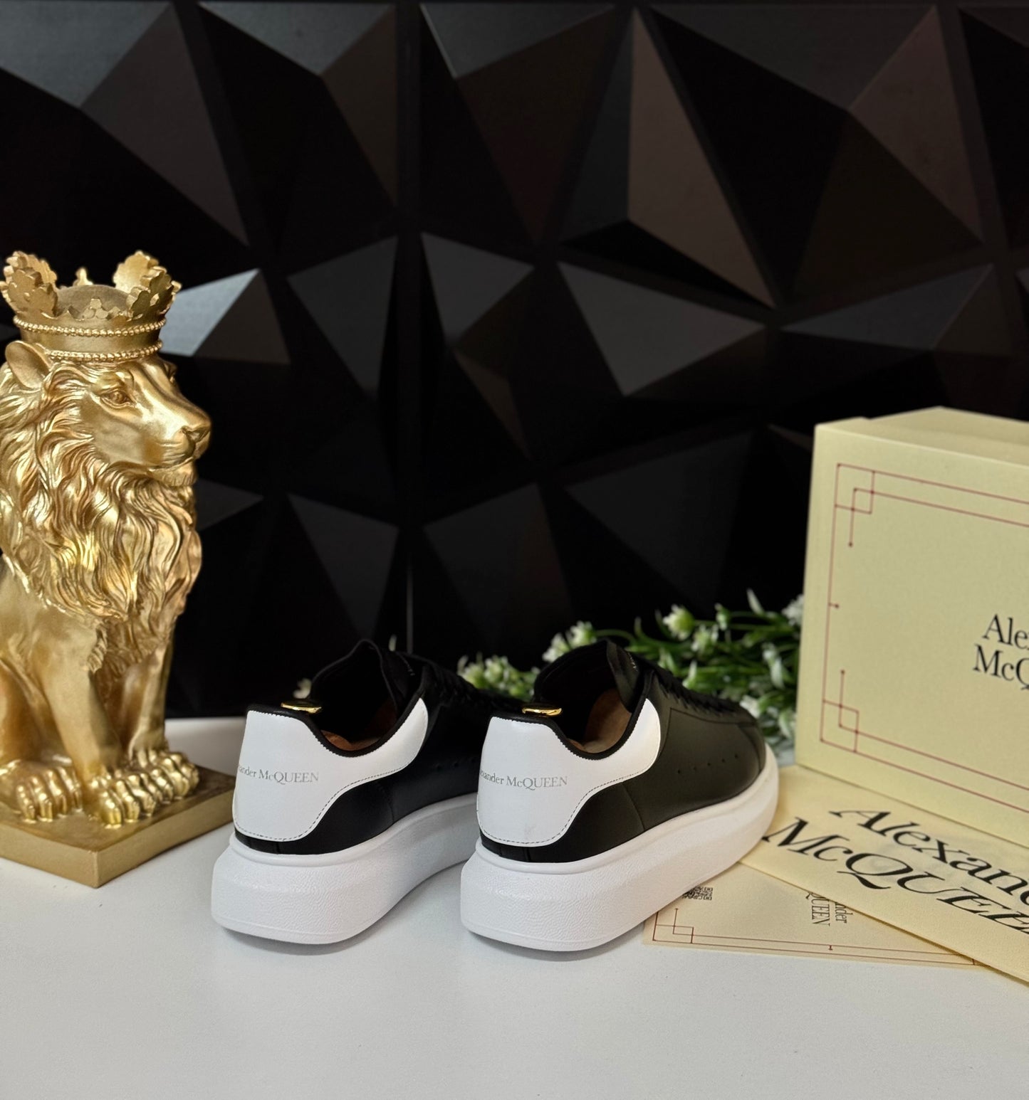 Alexander McQueen Siyah Beyaz Erkek Sneaker POLİ taban